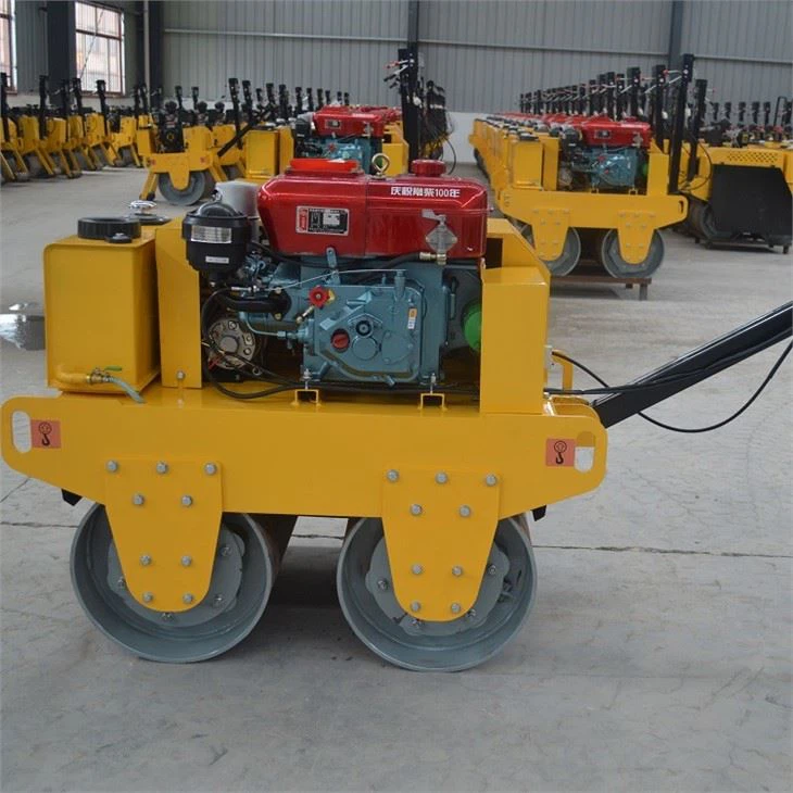 3 hand road roller